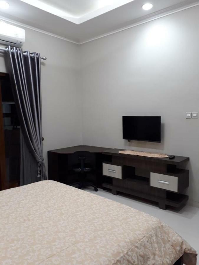 יוגיאקרטה Imperial Villa Syariah מראה חיצוני תמונה